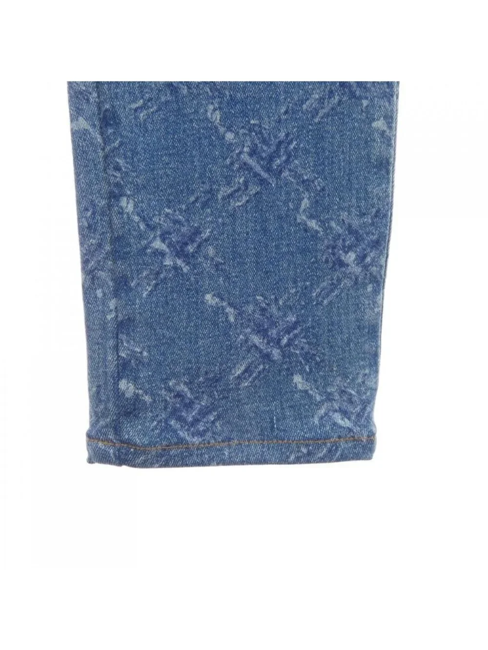 Chanel Jeans Blue